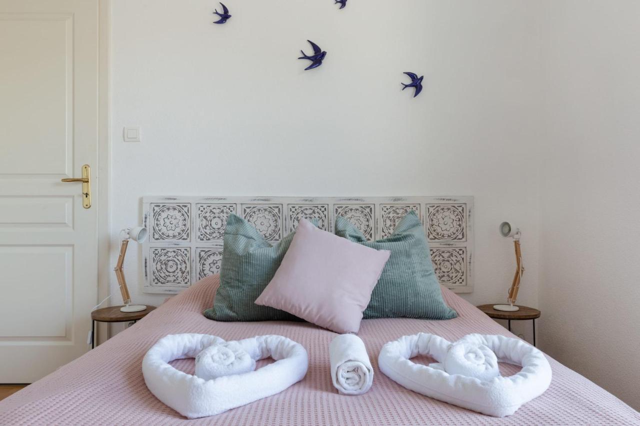 Travel Homes - The Nils, Cosy & Cute With Parking Colmar Esterno foto